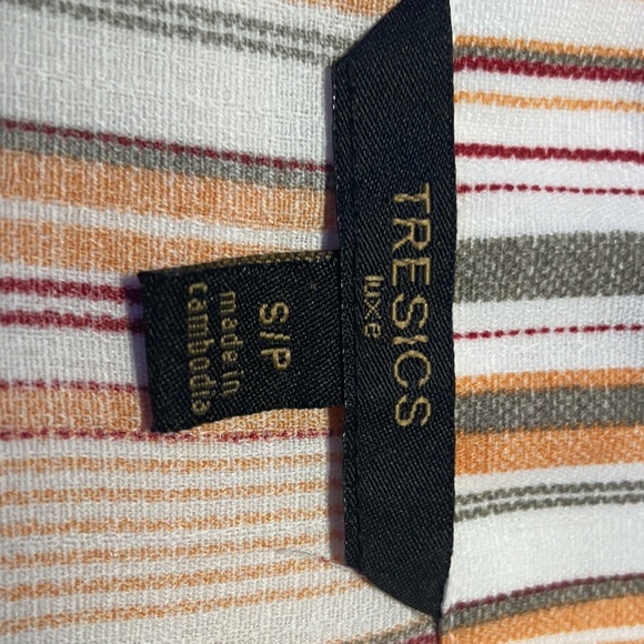 Colorful button down crop top - Picture 2 of 3